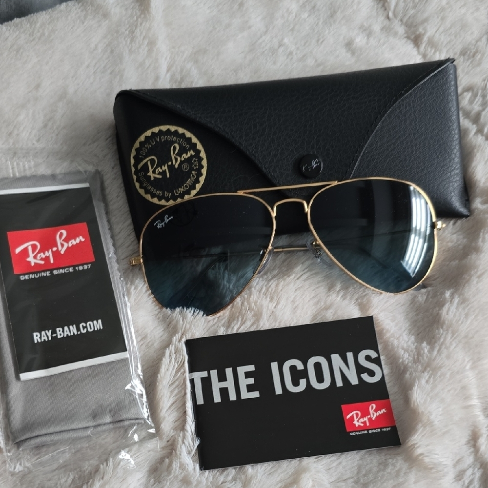 Ray-Ban Gold and Black Aviator Sunglasses